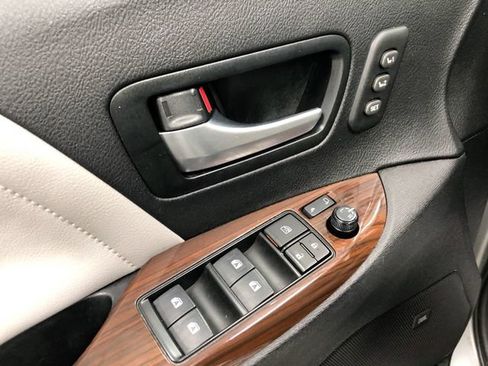 Used 2019 Toyota Sienna Limited Premium AWD/4WD image 13
