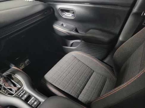 Used 2024 Honda HR-V Sport image 15