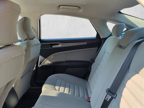 Used 2018 Ford Fusion S FWD image 20