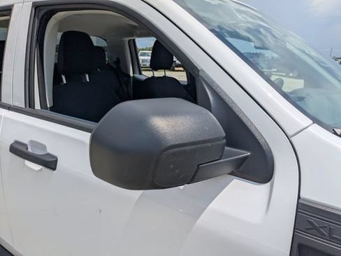 Used 2025 Ford Maverick XL FWD image 11