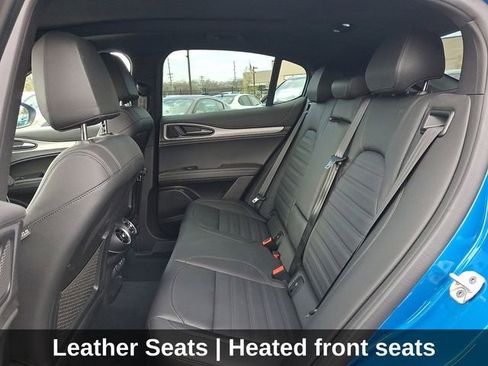 Used 2024 Alfa Romeo Stelvio Veloce image 12