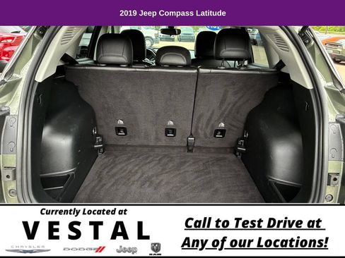Used 2019 Jeep Compass Latitude AWD/4WD image 10