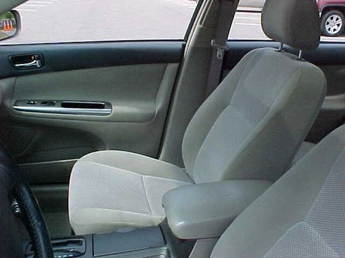 Used 2006 Toyota Camry SE FWD image 22