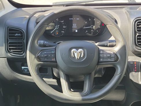 Used 2025 RAM ProMaster 2500 w/ Convenience Group FWD image 21