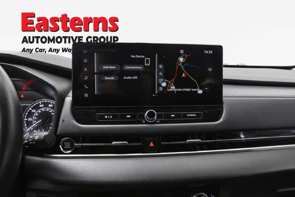 Used 2025 Mitsubishi Outlander SE FWD image 14