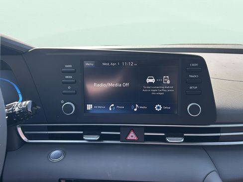 New 2026 Hyundai Elantra Sport FWD image 18