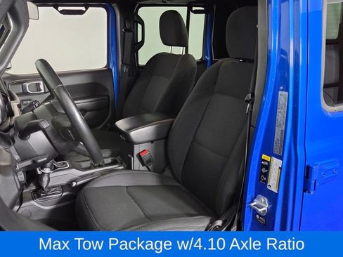 Used 2023 Jeep Gladiator Sport image 14