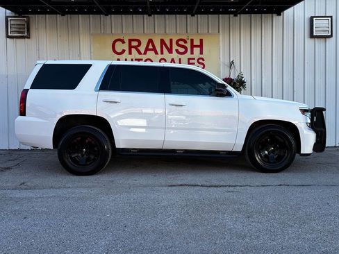 Used 2019 Chevrolet Tahoe 4WD image 2