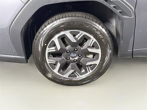 Certified 2026 Subaru Forester Premium AWD/4WD image 31