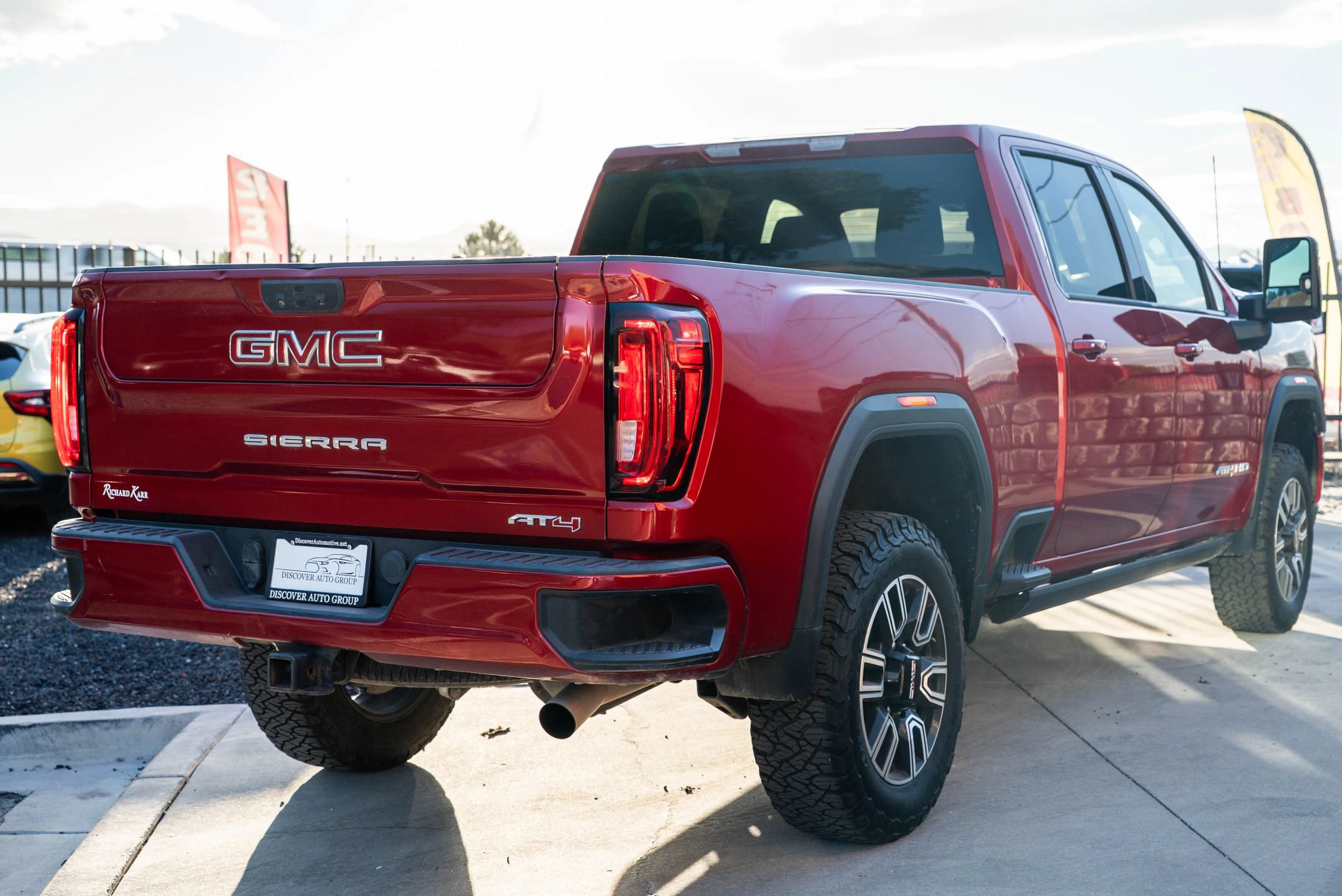 Used 2022 GMC Sierra 2500 AT4 AWD/4WD image 8