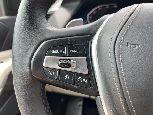 Used 2022 BMW X5 xDrive40i w/ Premium Package AWD/4WD image 19