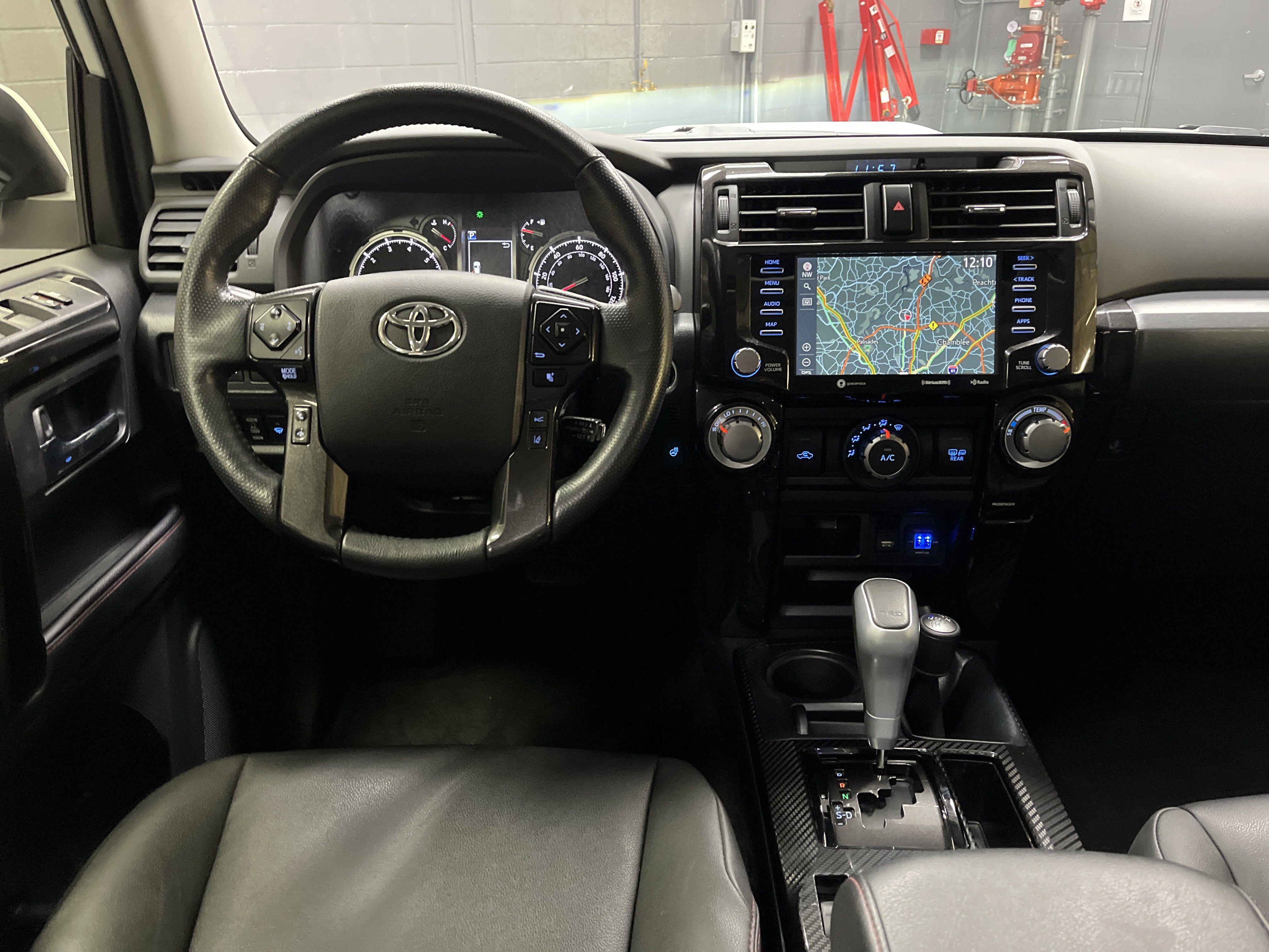 Used 2024 Toyota 4Runner TRD Off-Road Premium w/ Moonroof Package AWD/4WD image 29
