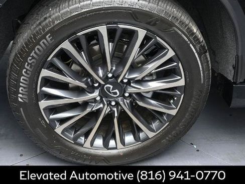 Certified 2026 INFINITI QX80 Autograph AWD/4WD image 5