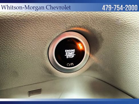 Used 2022 Chrysler Voyager LX image 20