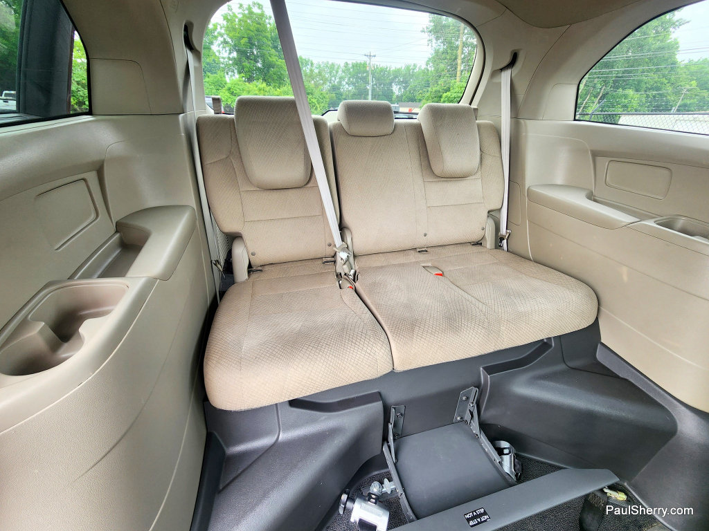 Used 2016 Honda Odyssey EX image 30