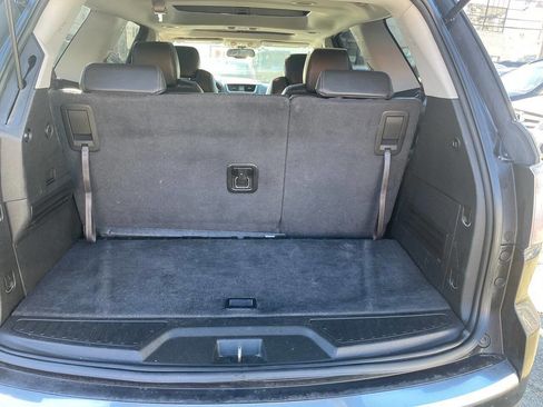Used 2014 GMC Acadia SLT image 9