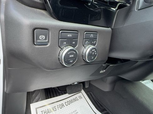 Certified 2025 GMC Sierra 1500 Elevation AWD/4WD image 19
