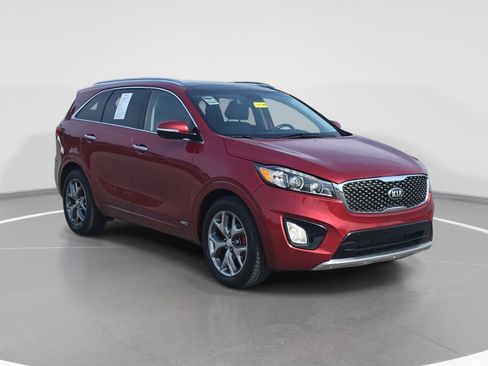 Used 2018 Kia Sorento SX image 3