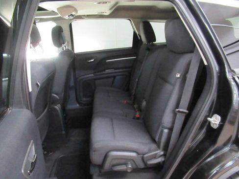 Used 2010 Dodge Journey SXT w/ Flexible Seating Group image 15