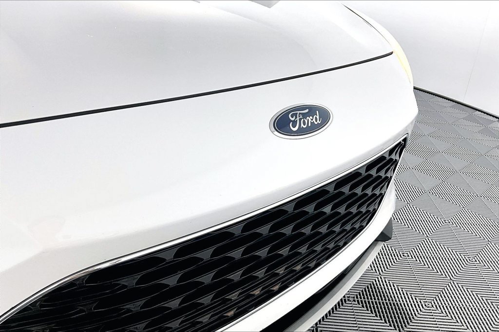 Certified 2020 Ford Escape SEL FWD image 30