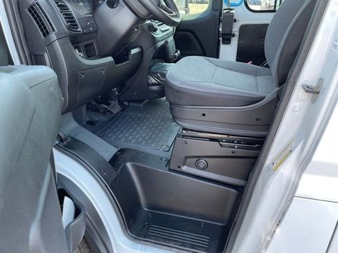 New 2024 RAM ProMaster 3500 w/ Delivery Van Package image 19