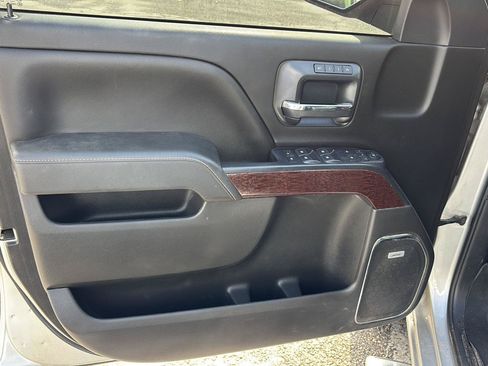 Used 2018 GMC Sierra 1500 SLT AWD/4WD image 14