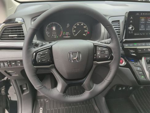 New 2026 Honda Odyssey Elite image 13