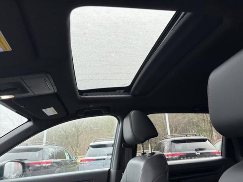 Used 2024 Honda CR-V Sport-L image 10