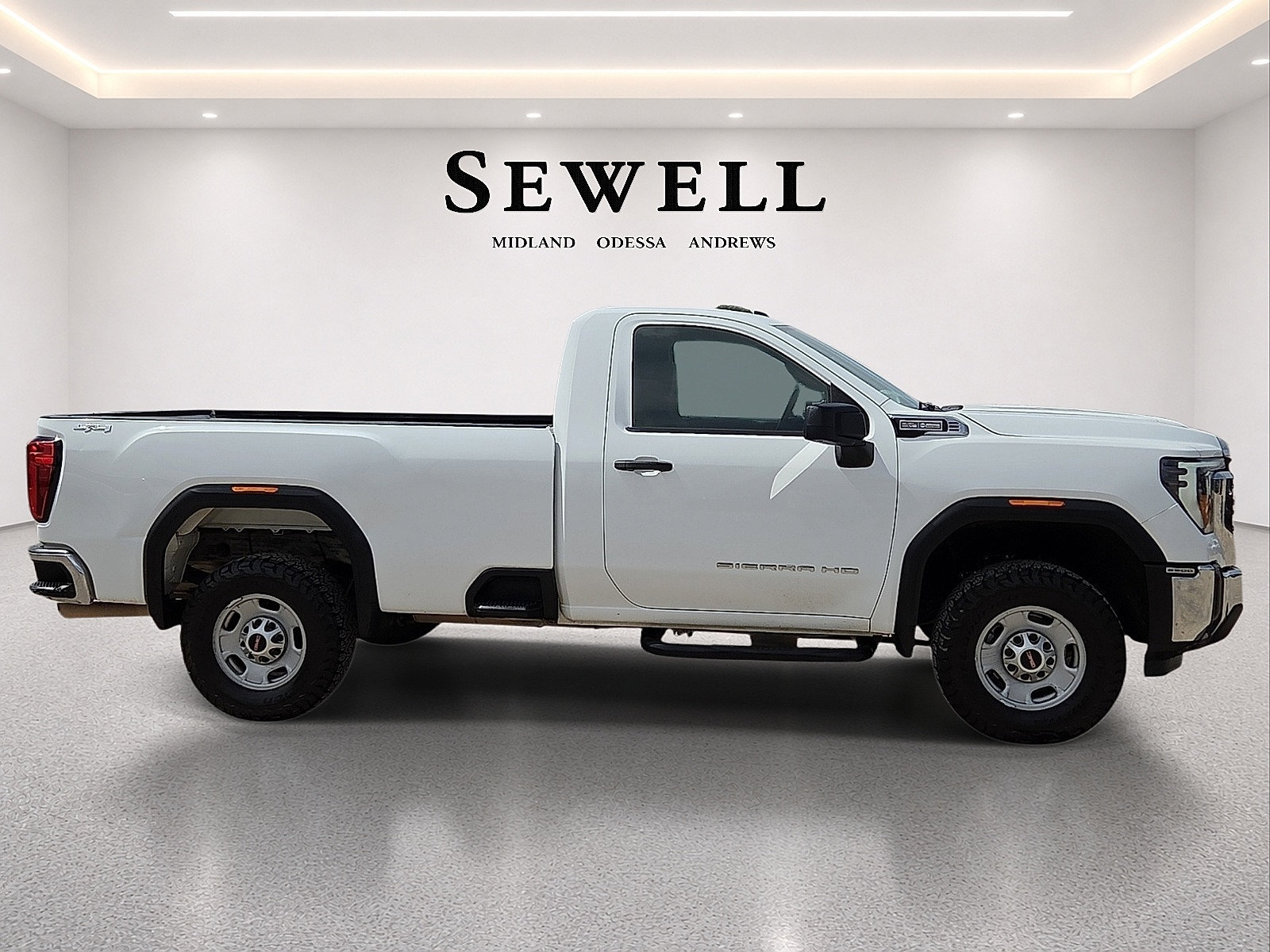 Used 2024 GMC Sierra 2500 Pro w/ Convenience Package AWD/4WD image 5
