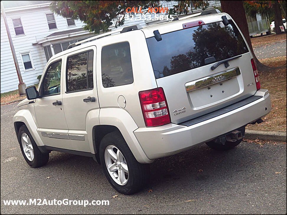 Used 2008 Jeep Liberty Limited w/ Premium Group AWD/4WD image 32