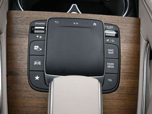 Used 2022 Mercedes-Benz GLE 350 4MATIC image 28