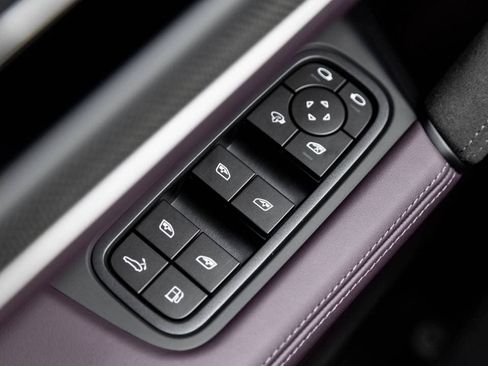 Certified 2026 Porsche Cayenne S AWD/4WD image 20