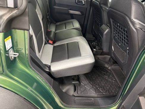 Used 2022 Ford Bronco Black Diamond w/ Sasquatch Package image 46