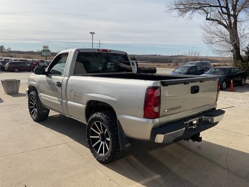 Used 2006 Chevrolet Silverado 1500 LT w/ Light Duty Power Package image 7