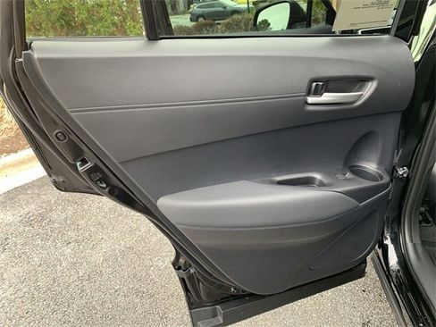 Used 2026 Toyota Corolla Cross XLE image 15