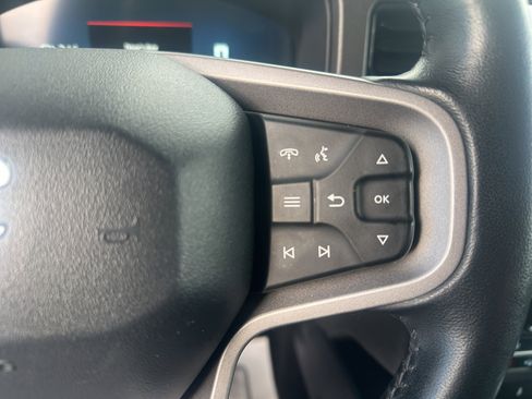 Used 2025 Ford Bronco Big Bend image 22