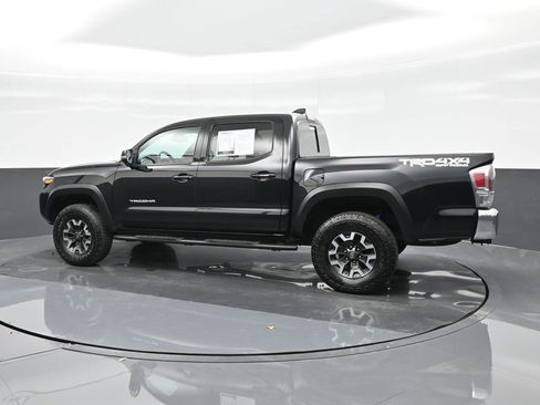 Used 2021 Toyota Tacoma TRD Sport image 5