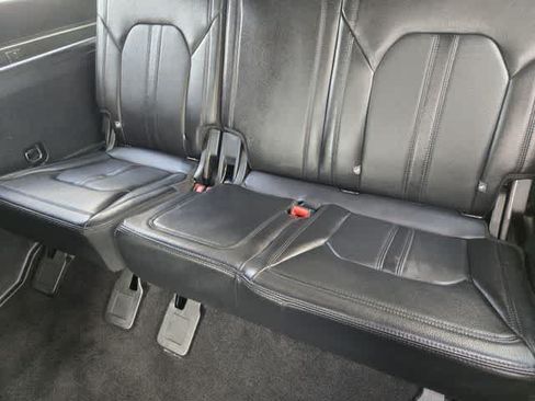 Used 2021 Ford Expedition Limited RWD image 14