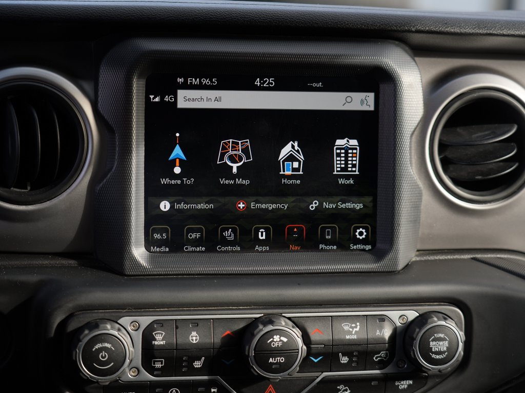 Used 2021 Jeep Wrangler Unlimited Sport AWD/4WD image 22
