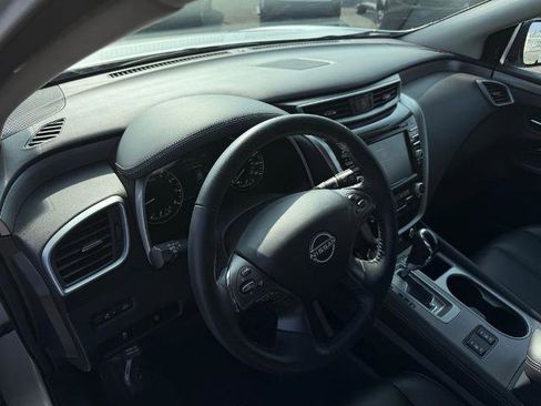 Certified 2023 Nissan Murano SV image 17