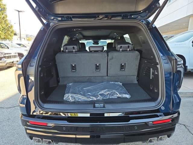 New 2027 Chevrolet Traverse RS FWD image 26