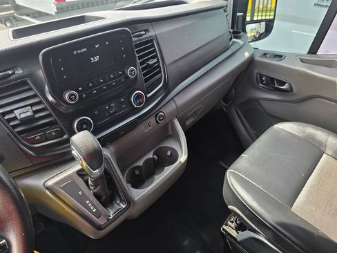 Used 2022 Ford Transit 250 Medium Roof RWD image 18