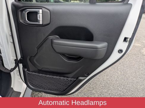 Used 2023 Jeep Gladiator Sport AWD/4WD image 31