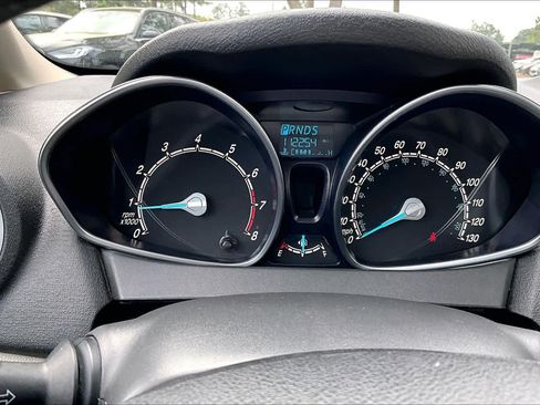 Used 2014 Ford Fiesta Titanium FWD image 35