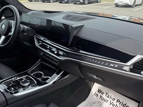 Used 2024 BMW X7 xDrive40i w/ Executive Package AWD/4WD image 56