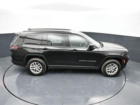 New 2026 Jeep Grand Cherokee L Laredo w/ MOPAR Finishing Package AWD/4WD image 32