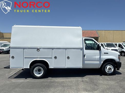 Used 2023 Ford E-350 and Econoline 350 Super Duty w/ Power Windows & Locks Group image 1
