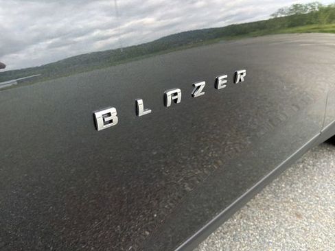 Used 2020 Chevrolet Blazer LT AWD/4WD image 33