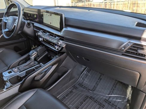 Used 2024 Kia Telluride S w/ S Sunroof Package image 24