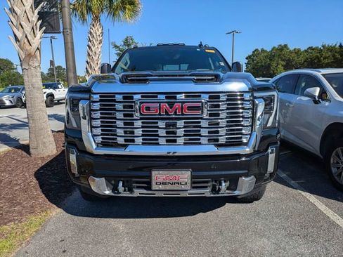 Used 2024 GMC Sierra 3500 Denali w/ Denali Reserve Package AWD/4WD image 5